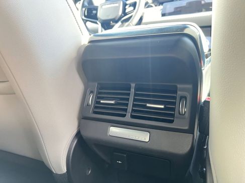 Used 2023 Land Rover Range Rover Evoque S image 28