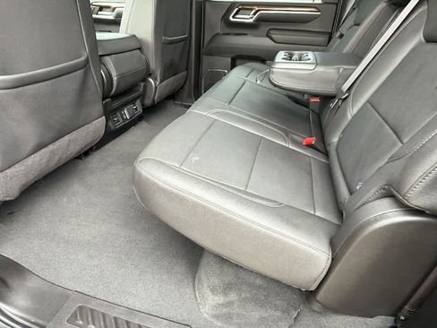 Certified 2024 Chevrolet Silverado 2500 LT w/ Convenience Package image 18