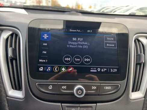 Used 2023 Chevrolet Malibu LT image 17