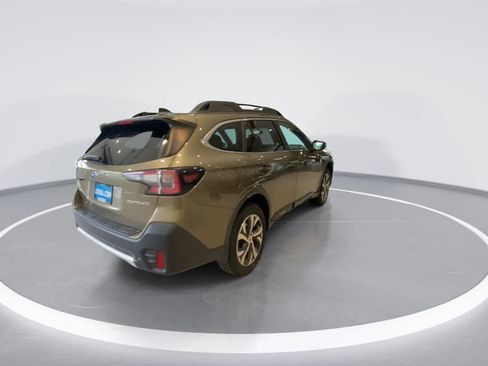 Used 2021 Subaru Outback Limited w/ Popular Package #2 AWD/4WD image 8