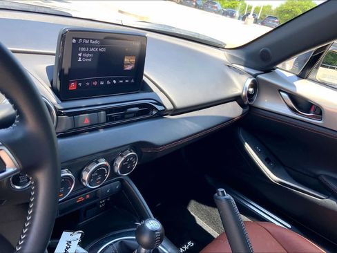 Used 2023 MAZDA MX-5 Miata Grand Touring w/ Weather Package RWD image 6