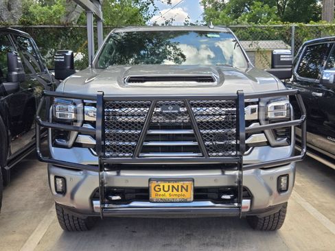 Certified 2024 Chevrolet Silverado 2500 High Country w/ High Country Premium Package AWD/4WD image 2