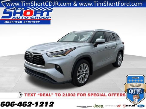Used 2021 Toyota Highlander Limited AWD/4WD image 1