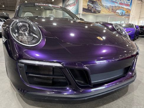 Used 2019 Porsche 911 Carrera GTS image 27