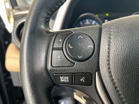 Used 2018 Toyota RAV4 XLE image 49