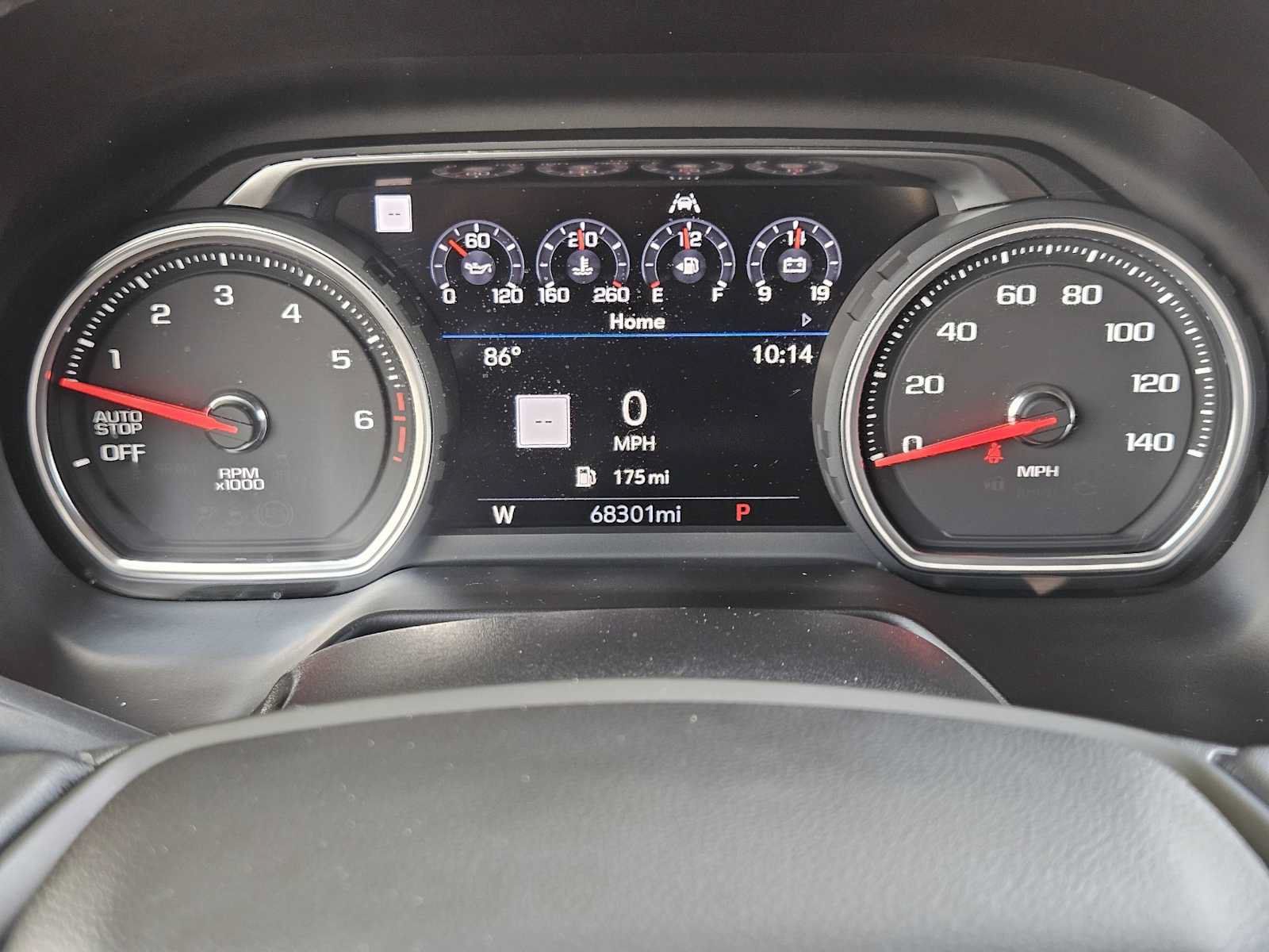 Used 2021 Chevrolet Tahoe High Country w/ Premium Package RWD image 16