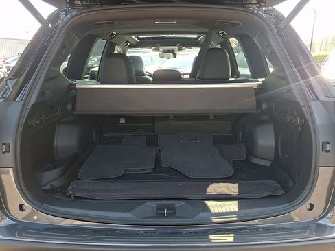 Used 2025 Subaru Forester Touring image 28