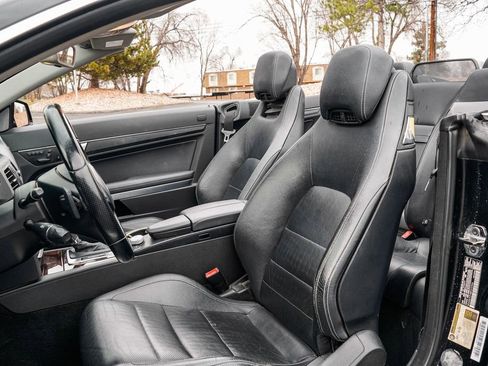 Used 2011 Mercedes-Benz E 550 Cabriolet image 20