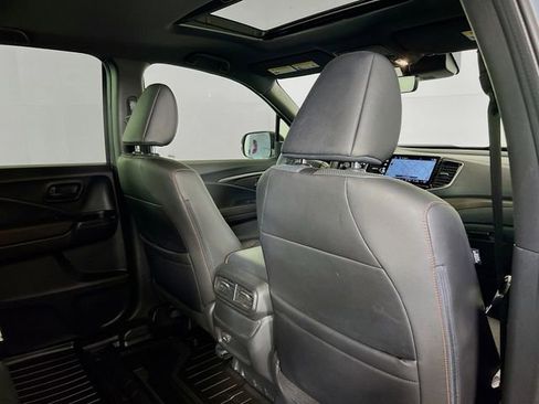 Certified 2024 Honda Ridgeline TrailSport image 9