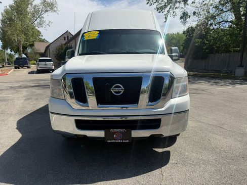 Used 2012 Nissan NV 3500 SV w/ Side Curtain Airbag Pkg image 2