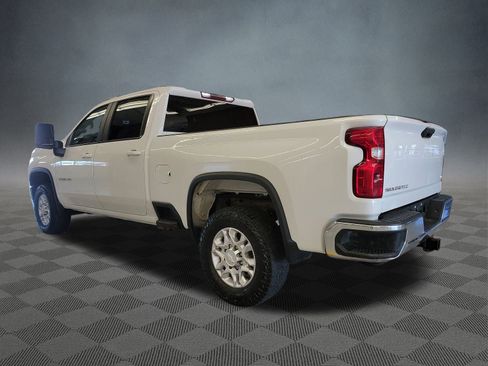 Used 2020 Chevrolet Silverado 2500 LT w/ Z71 Off-Road Package image 4
