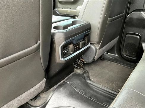 Used 2022 GMC Sierra 1500 AT4 w/ AT4 Preferred Package AWD/4WD image 22