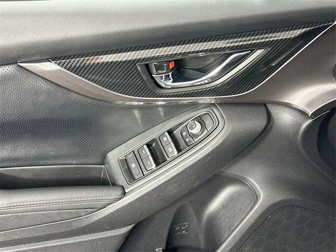 Used 2017 Subaru Impreza 2.0i Limited image 26