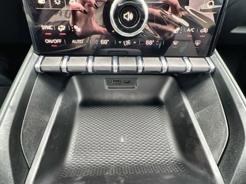 New 2026 GMC Terrain AT4 image 18