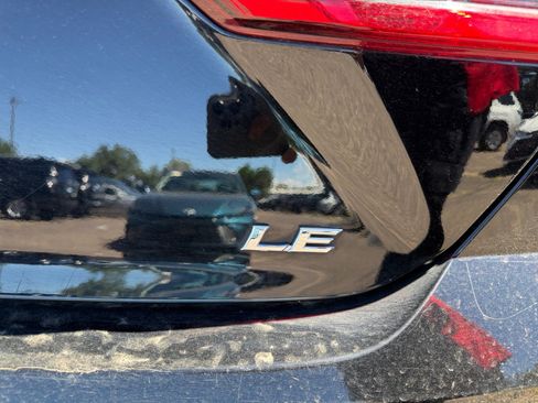 Used 2025 Toyota Camry LE FWD image 23
