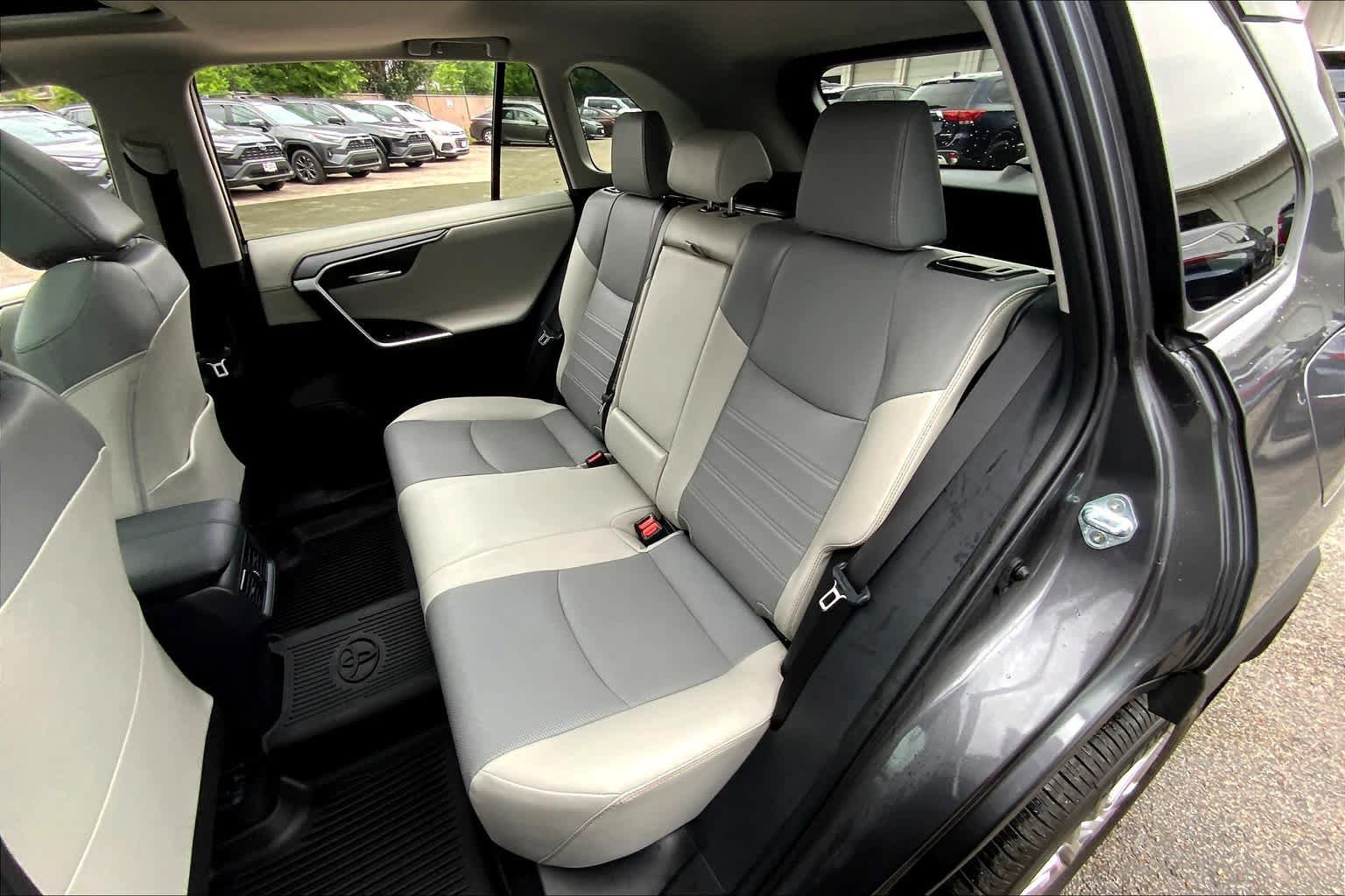Used 2024 Toyota RAV4 Limited w/ Weather Package AWD/4WD image 21