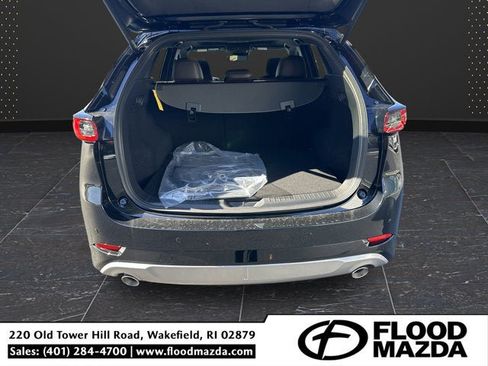 New 2025 MAZDA CX-5 Signature image 9