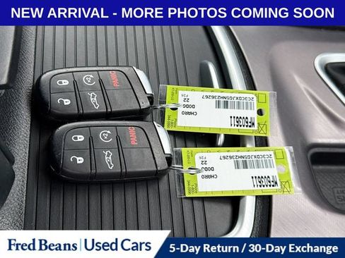 Used 2022 Dodge Charger SXT AWD/4WD image 38