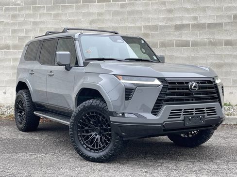 Used 2025 Lexus GX 550 w/ Accessory Package (Z1) image 1