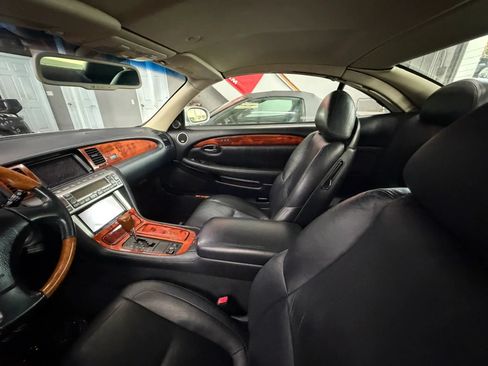 Used 2002 Lexus SC 430 Convertible RWD image 18