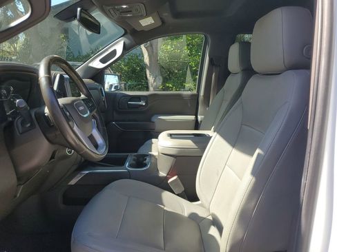 Certified 2022 GMC Sierra 1500 SLT w/ SLT Convenience Package image 20