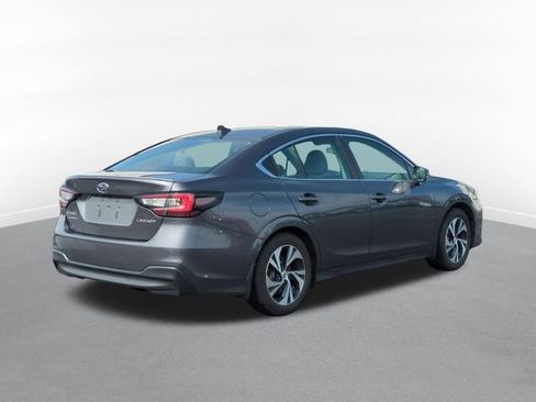 Used 2022 Subaru Legacy Premium image 3