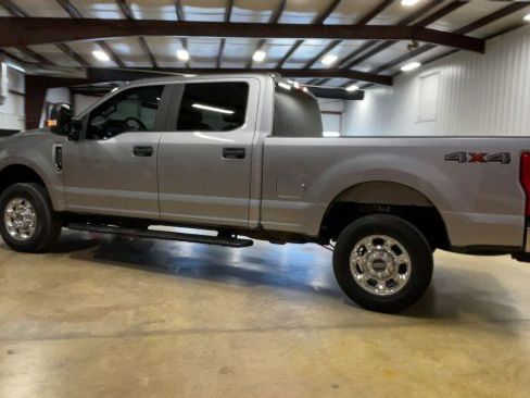 Used 2020 Ford F250 XL w/ Power Equipment Group AWD/4WD image 6