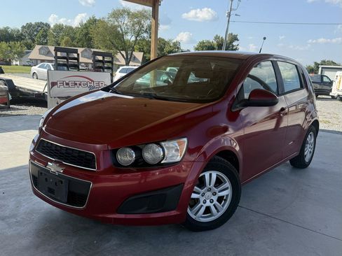 Used 2012 Chevrolet Sonic LS FWD image 3