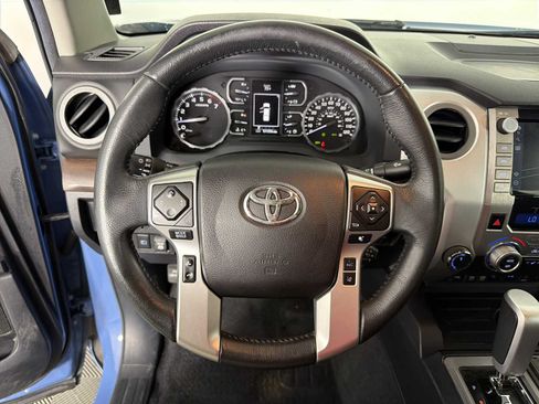 Used 2021 Toyota Tundra Limited w/ Limited Premium Package AWD/4WD image 20