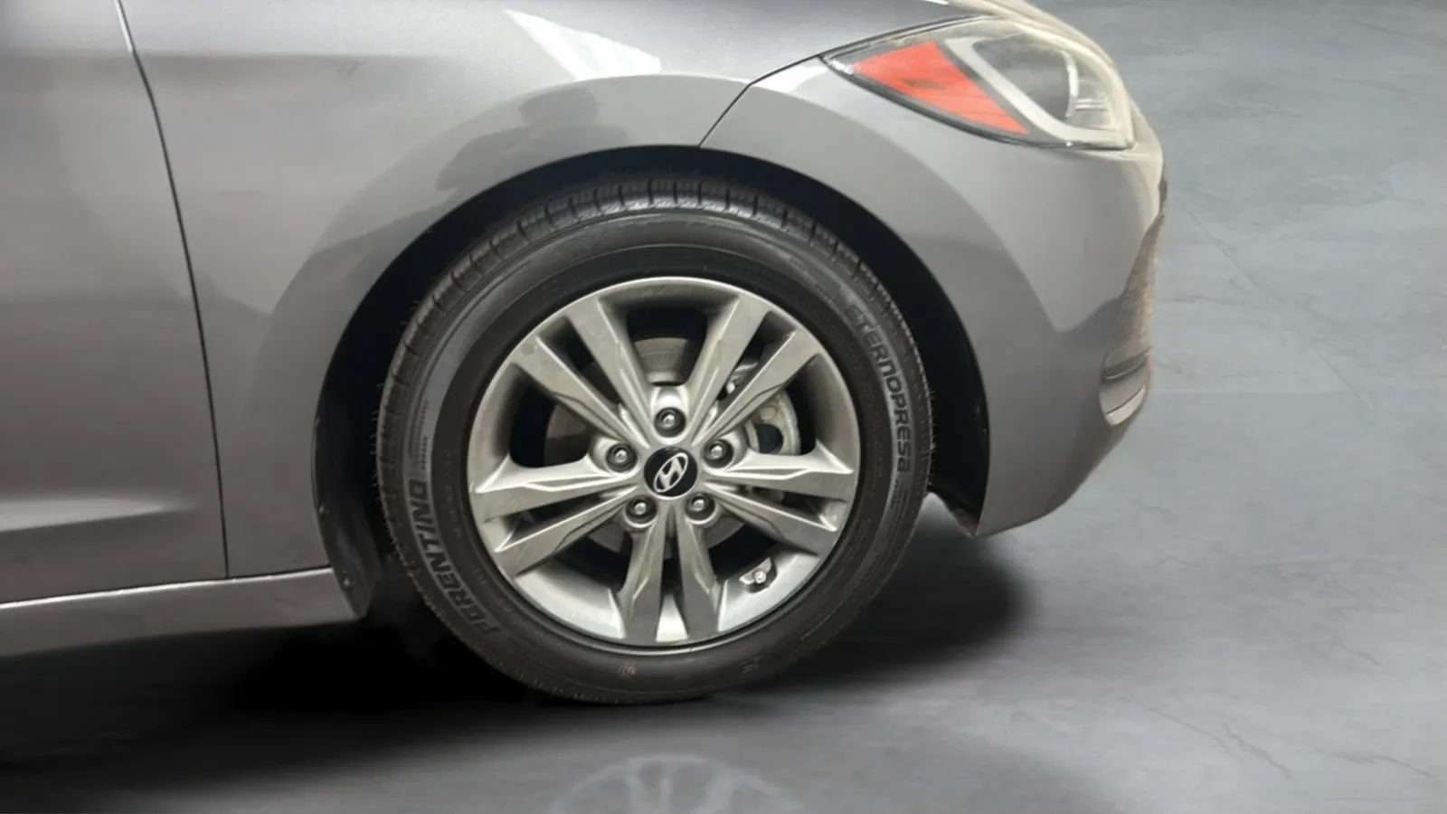 Used 2018 Hyundai Elantra SEL FWD image 25