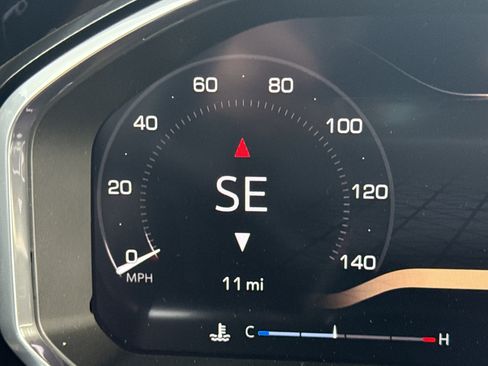 New 2026 GMC Sierra 1500 SLT w/ SLT Premium Plus Package image 22