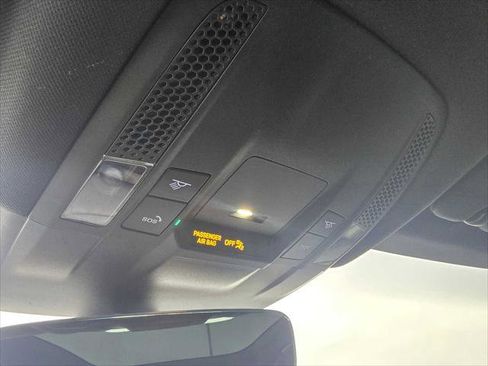 Used 2024 Porsche Taycan 4S image 34