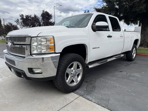 Used 2012 Chevrolet Silverado 2500 LTZ w/ LTZ Plus Package image 6