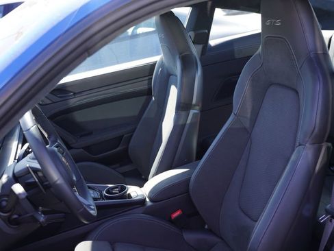 Used 2025 Porsche 911 Carrera GTS image 5