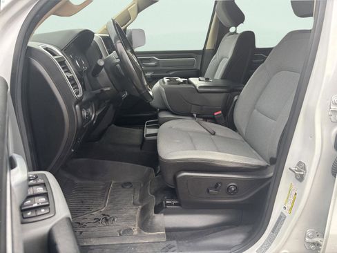 Used 2019 RAM 1500 Big Horn image 12