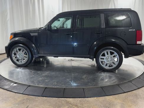 Used 2010 Dodge Nitro SE image 7