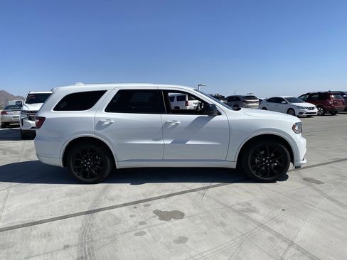 Used 2020 Dodge Durango SXT image 3