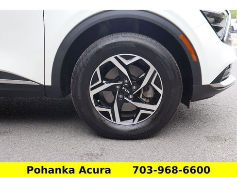 Used 2023 Kia Sportage LX image 29