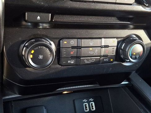 Used 2016 Ford F150 XLT w/ Equipment Group 302A Luxury image 15