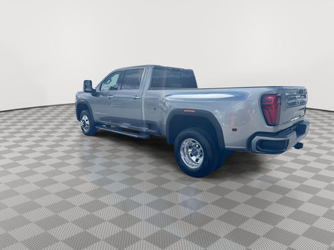 New 2026 GMC Sierra 3500 Denali w/ Denali Reserve Package AWD/4WD image 6