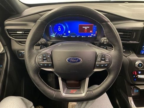 Used 2020 Ford Explorer ST w/ ST Street Pack AWD/4WD image 17