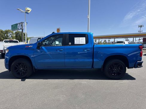 Used 2022 Chevrolet Silverado 1500 RST w/ Convenience Package II AWD/4WD image 8