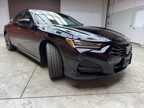 Used 2025 Acura TLX w/ Technology Package image 7
