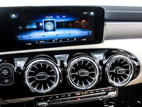 Certified 2023 Mercedes-Benz CLA 250 image 22