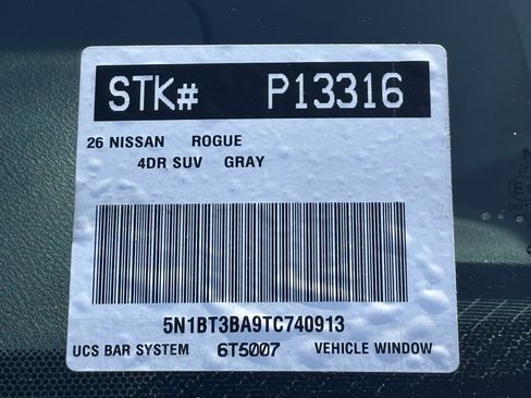 Used 2026 Nissan Rogue Dark Armor FWD image 31