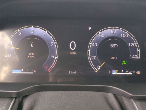 New 2025 Jeep Grand Cherokee L Laredo w/ Luxury Tech Group I RWD image 33