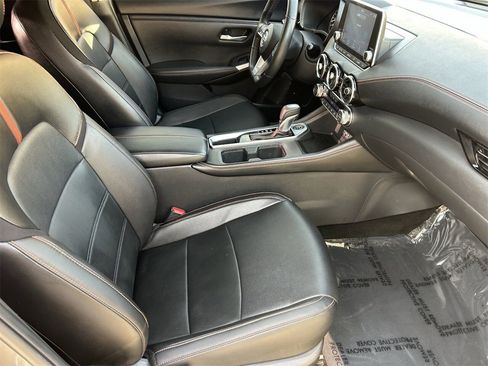 Certified 2023 Nissan Sentra SR w/ SR Premium Package image 9