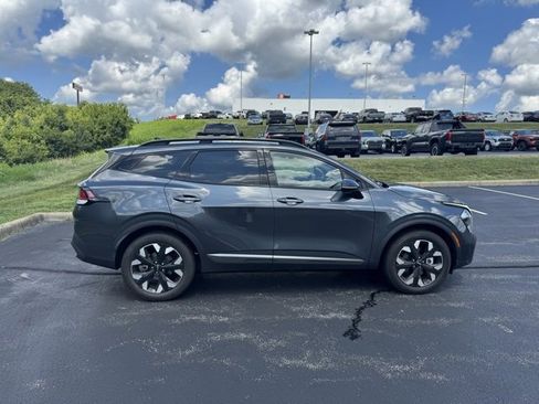Used 2023 Kia Sportage X-Line w/ X-Line Premium Package image 2