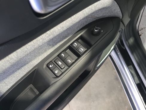 New 2026 Jeep Compass Latitude AWD/4WD image 11