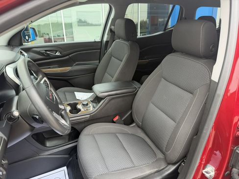 Certified 2021 GMC Acadia SLE w/ Driver Convenience Package AWD/4WD image 18